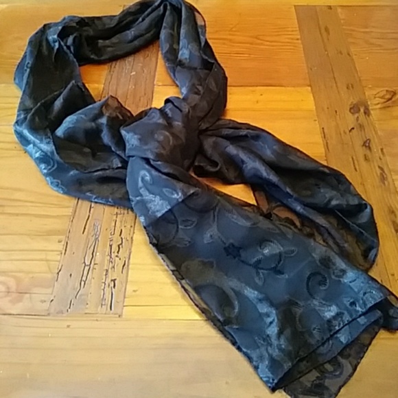Sheer Fashion Scarf - Picture 3 of 3